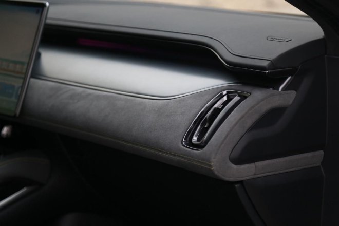 动势交错美学设计 解析比亚迪宋L座舱