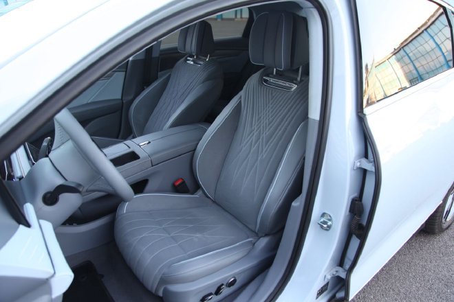 共计42项升级 深入体验岚图追光首次OTA升级