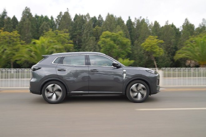 第三代CS55PLUS 10万级家用SUV标杆全面焕新