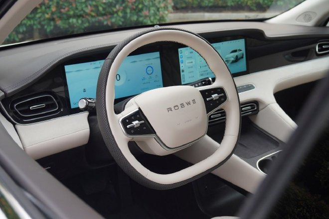 售12.58-17.68万元 上汽荣威D7正式上市