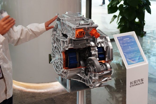 把钱省在刀刃上 长安启源数智电驱技术解读