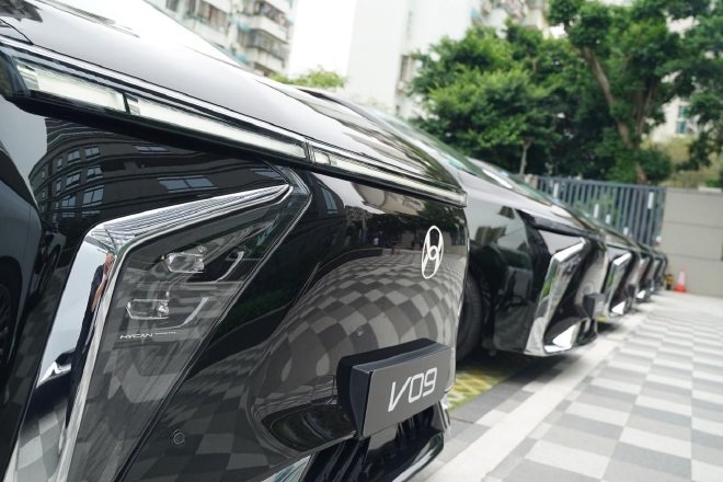 试驾合创V09 独角兽豪华座驾圆百万豪车梦