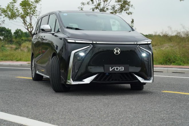 试驾合创V09 独角兽豪华座驾圆百万豪车梦