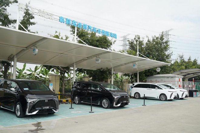 试驾合创V09 独角兽豪华座驾圆百万豪车梦