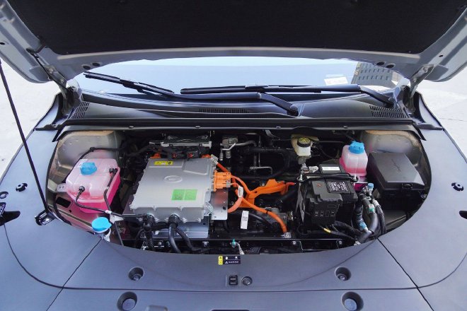 AION S MAX 让你体验在A级轿车里躺平的感觉