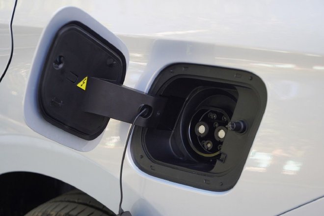 AION S MAX 让你体验在A级轿车里躺平的感觉