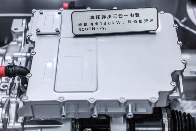 2023广州车展：长安汽车发布电池规划