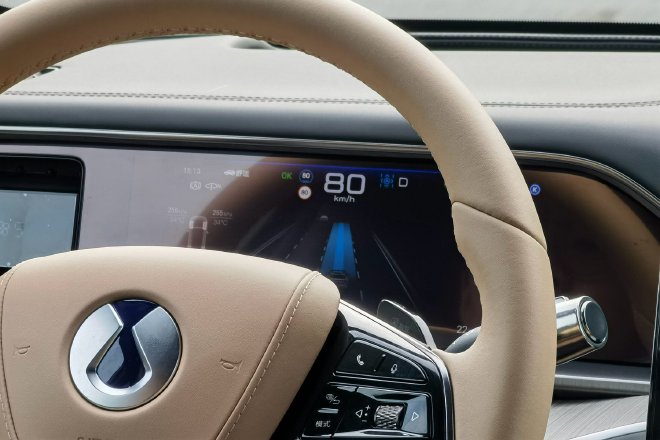 自研是技术之基 体验比亚迪智能化技术