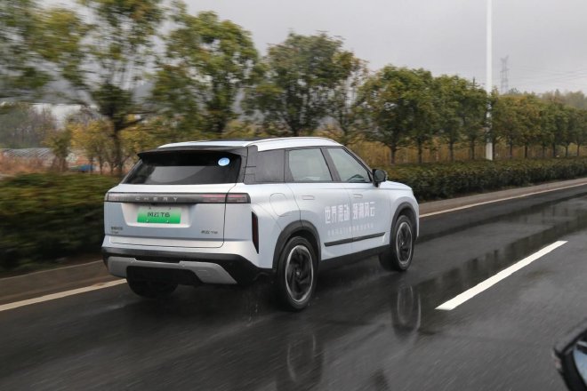 插混车界全能手 试驾奇瑞风云T6