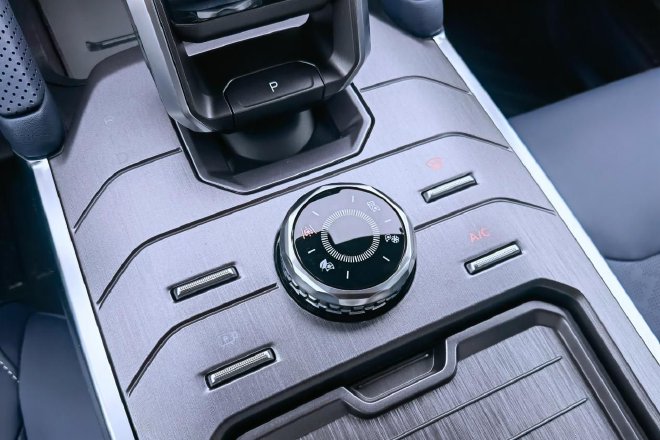 混动也硬核 试驾捷途山海T2