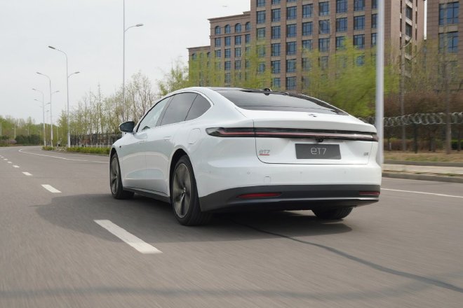 试2024款蔚来ET7 针对性升级 强化高端行政定位