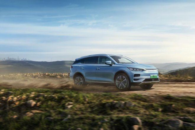 售21.98-26.98万元 比亚迪唐全系标配云辇-C