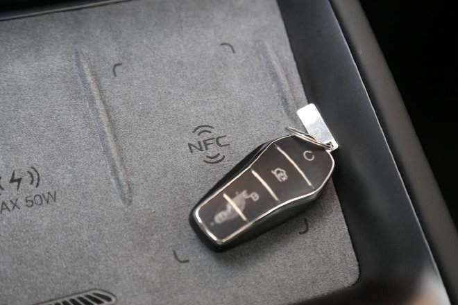 “海”中“狮”王 试驾比亚迪海狮07EV