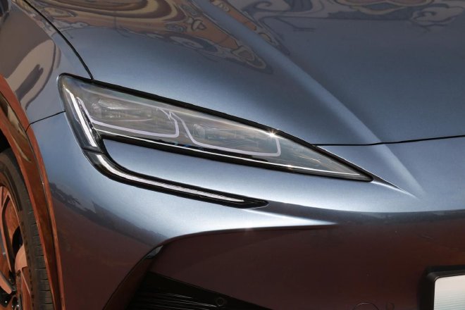 “海”中“狮”王 试驾比亚迪海狮07EV