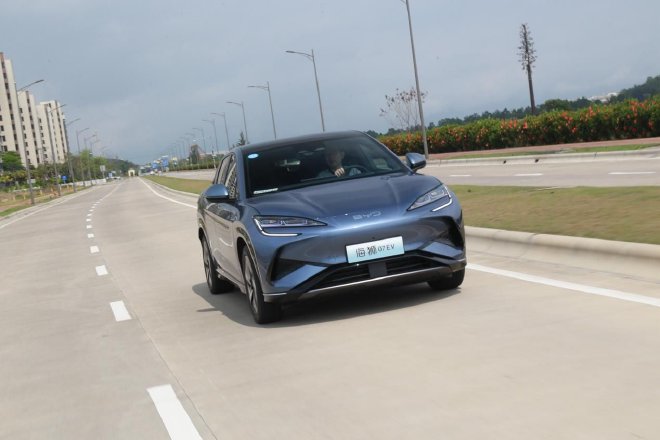 “海”中“狮”王 试驾比亚迪海狮07EV