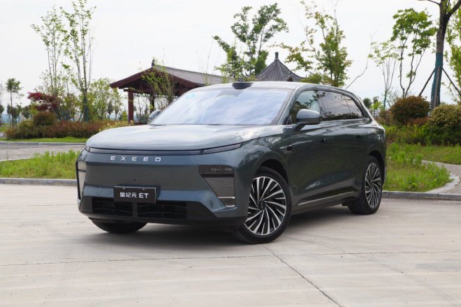 乘坐舒适配置全 试驾星途星纪元ET增程版