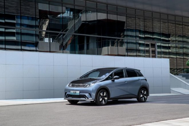 比亚迪2025款海豚售9.98万起 续航再升级