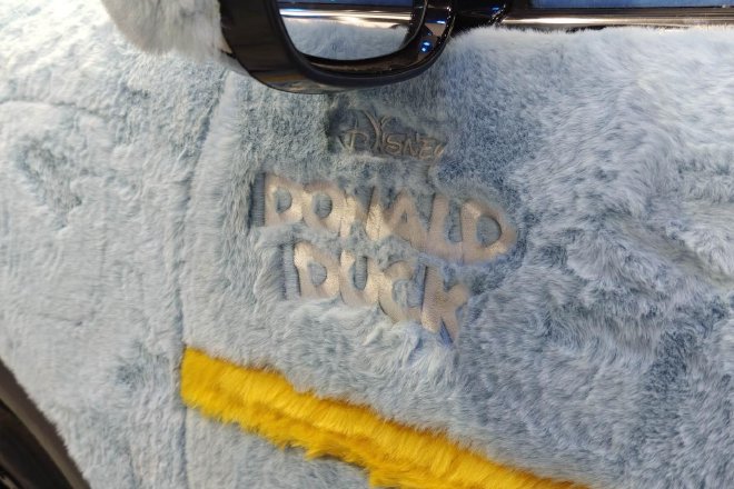 2024广州车展：五菱缤果SUV唐老鸭版/黛西版