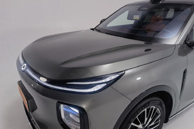 站稳品牌C位 静态实拍长安启源Q07