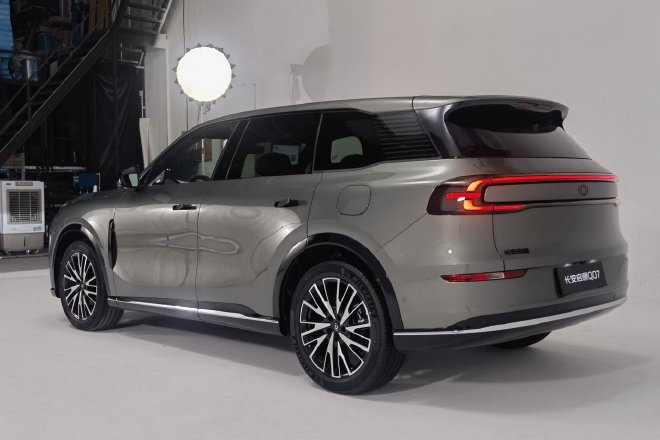 站稳品牌C位 静态实拍长安启源Q07