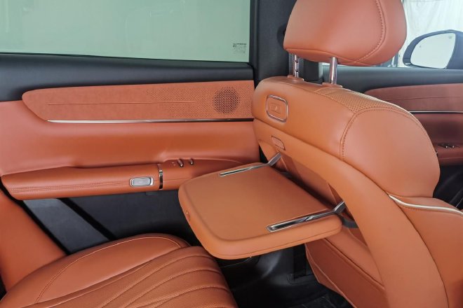 站稳品牌C位 静态实拍长安启源Q07