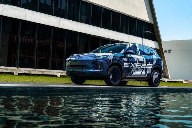 搭载插混系统 星途星纪元E05伪装车曝光