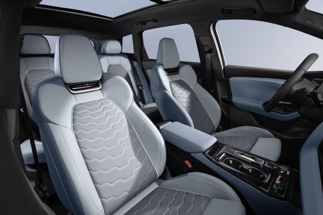 一汽奥迪Q6L e-tron家族开启预售 35.3万元起