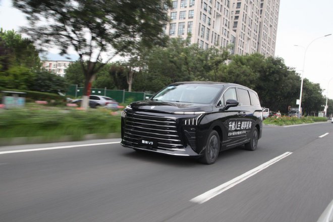 MPV空间就该如此 试驾东风风行星海V9越享系列