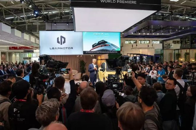 IAA 2025慕尼黑车展：中国军团强势出海 德系加速电动化反击