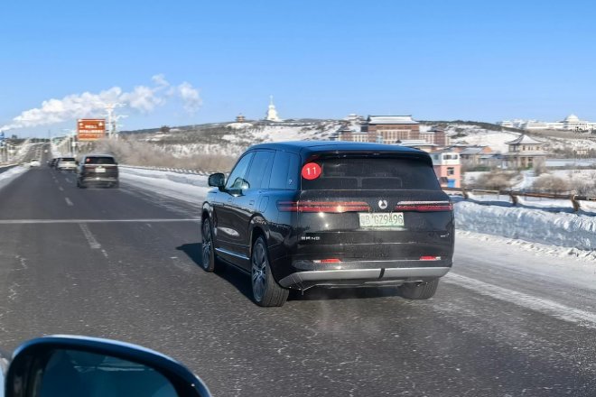 可城亦可雪 冰雪试驾腾势SUV双旗舰