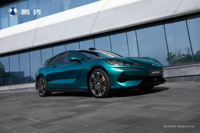 全新腾势Z9GT峡湾绿新车色曝光 配智驾小蓝灯