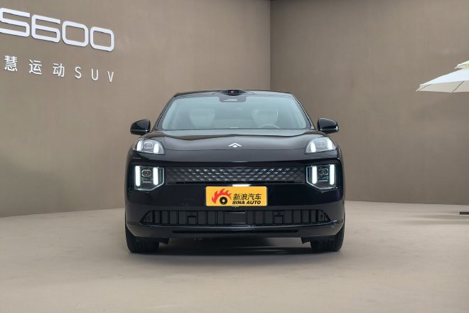 5米车长+全系标配激光雷达 昊铂S600静态体验