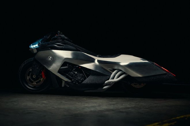 宝马以全速冲刺为核心的设计愿景表达  BMW Motorrad 发布 Vision K18 概念摩托车