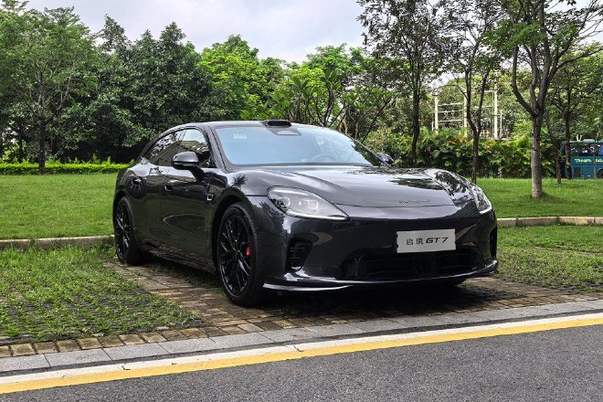 满血乾崑塞进猎装车 抢先试驾启境GT7