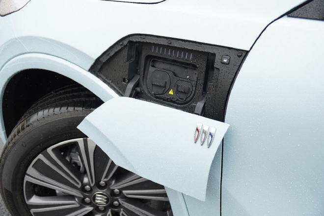 燃油车般的驾驶体验 场地试驾别克Electra E5