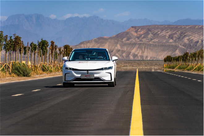 岚图汽车8月销量4009辆 同比上涨65%