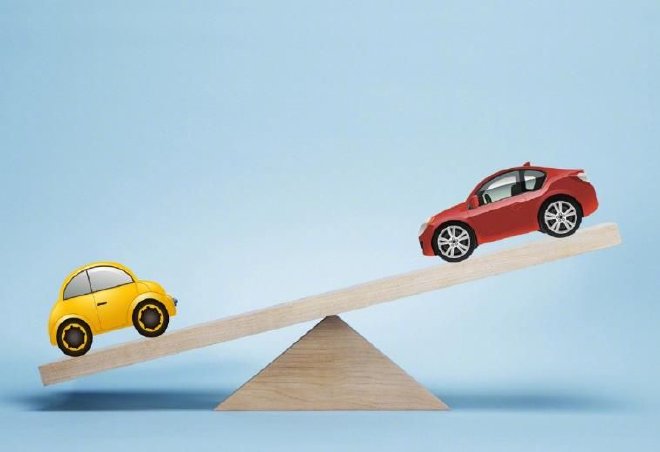 车圈热搜 蔚来全系降价3万 余承东对华为自动驾驶信心满满