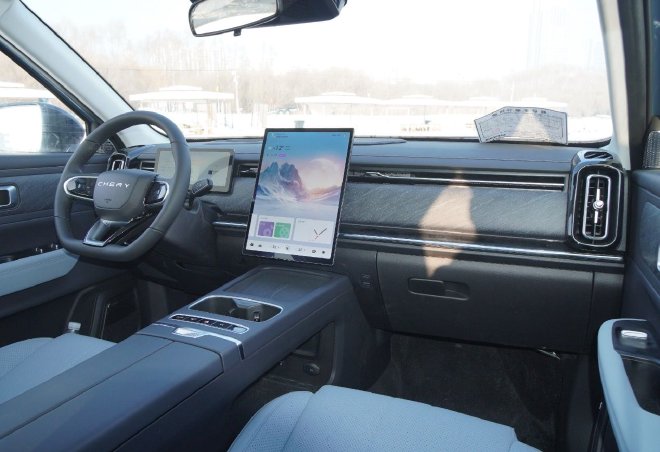 极端环境下依然出色 风云A8/风云T6冰雪挑战