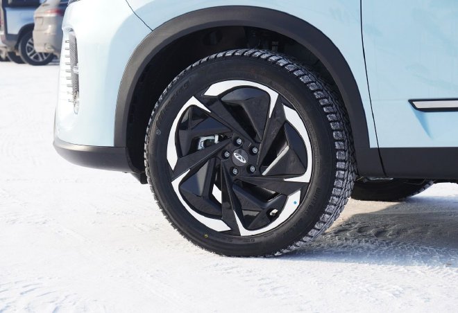 极端环境下依然出色 风云A8/风云T6冰雪挑战