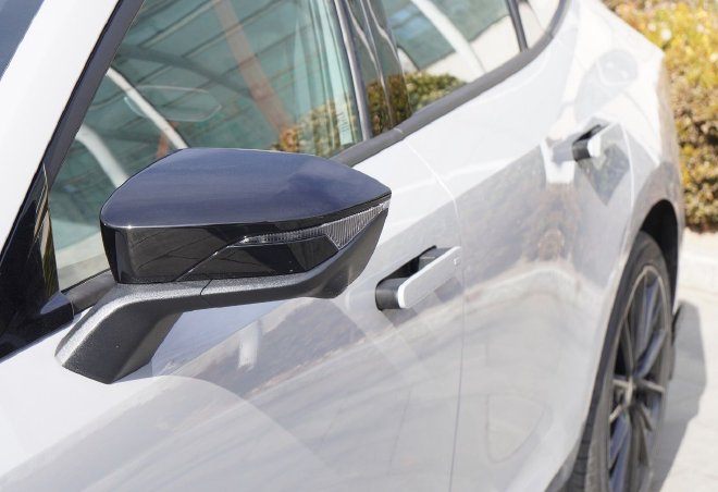 长安第二代UNI-V 外观内饰细节升级颜值更高