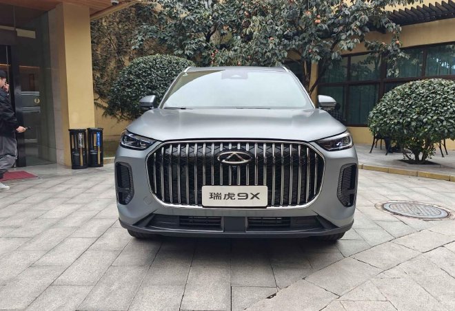 国庆限时抢鲜价12.79万元起售 瑞虎9家族正式上市