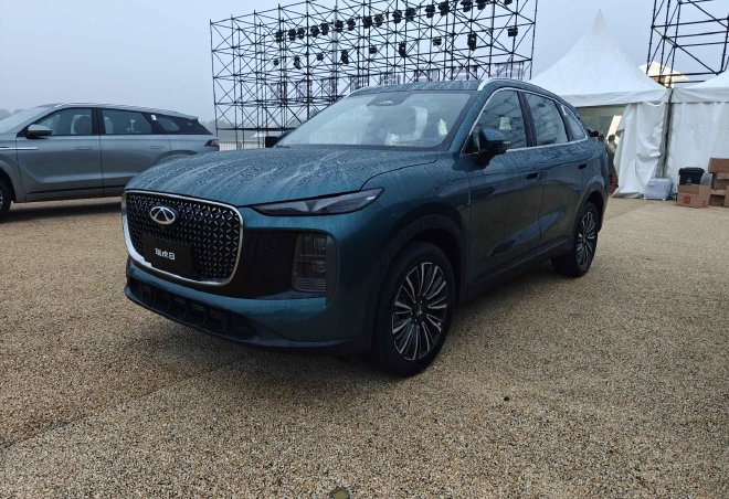 国庆限时抢鲜价12.79万元起售 瑞虎9家族正式上市