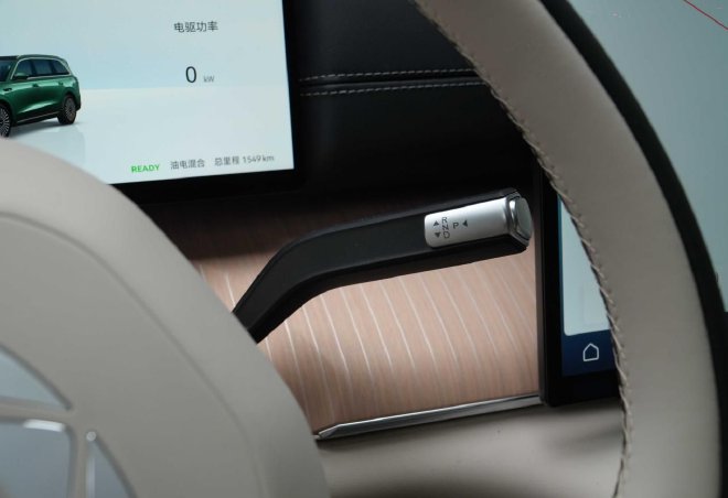 豪华不止是堆料那么简单 试驾奇瑞风云T11