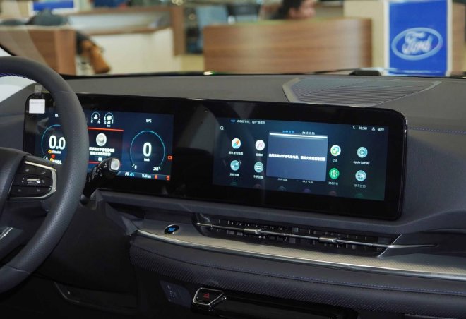 颜值 空间 配置均出色 实拍全新福特领睿