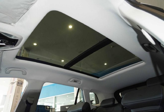 颜值 空间 配置均出色 实拍全新福特领睿