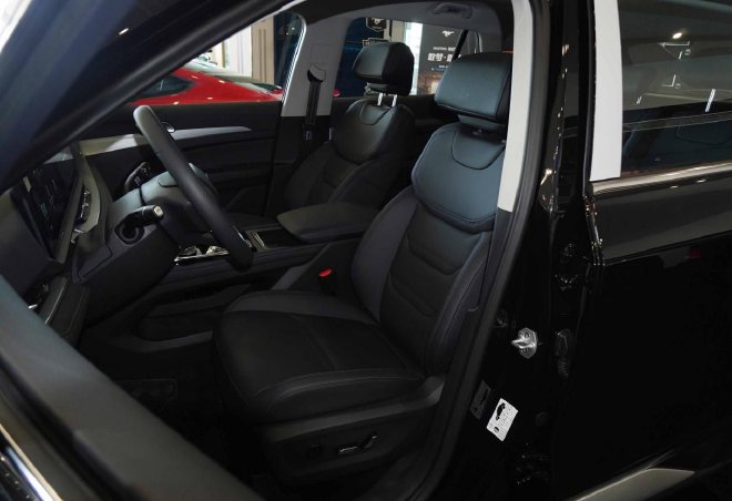 颜值 空间 配置均出色 实拍全新福特领睿