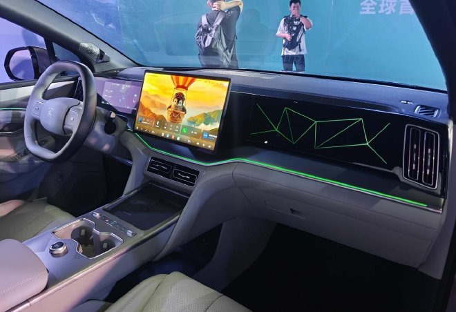 15.19万元起售 比亚迪宋Ultra EV正式上市