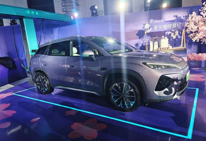 15.19万元起售 比亚迪宋Ultra EV正式上市