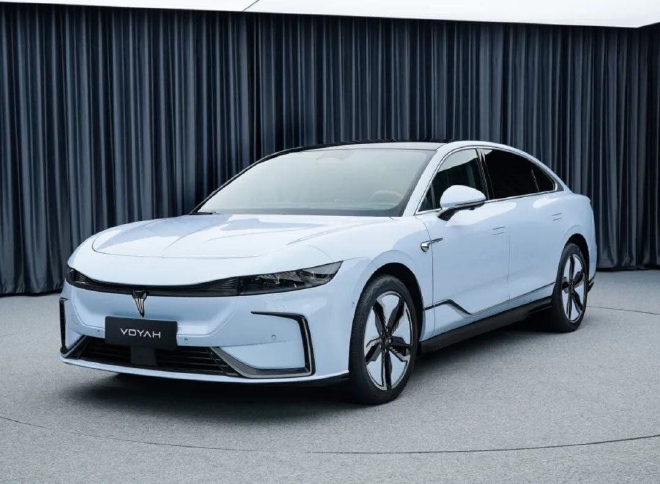 岚图月销突破3027辆 环比上涨173%