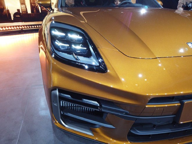 预售103.8万元起 全新保时捷Panamera全球首发